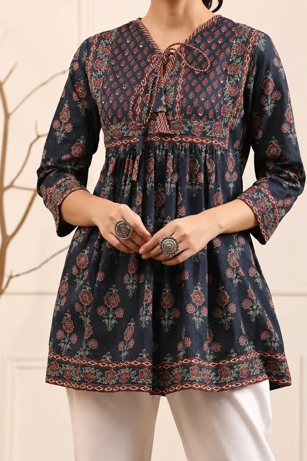 KURTI